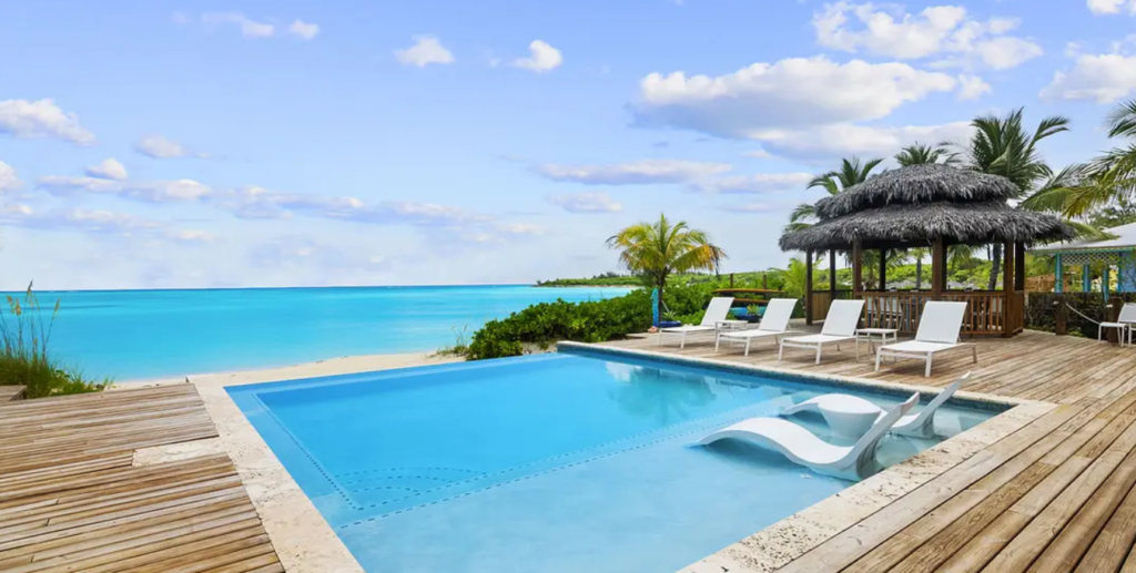 luxury beachfront home in the Bahamas with pool
